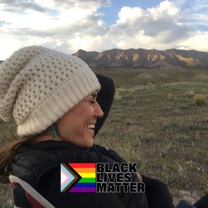 Meet your Posher, Caralee